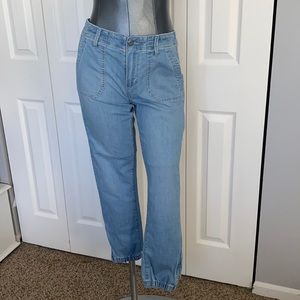 Paige Mayslie Jogger denim jeans 26. Soooo comfortable! Love these!
